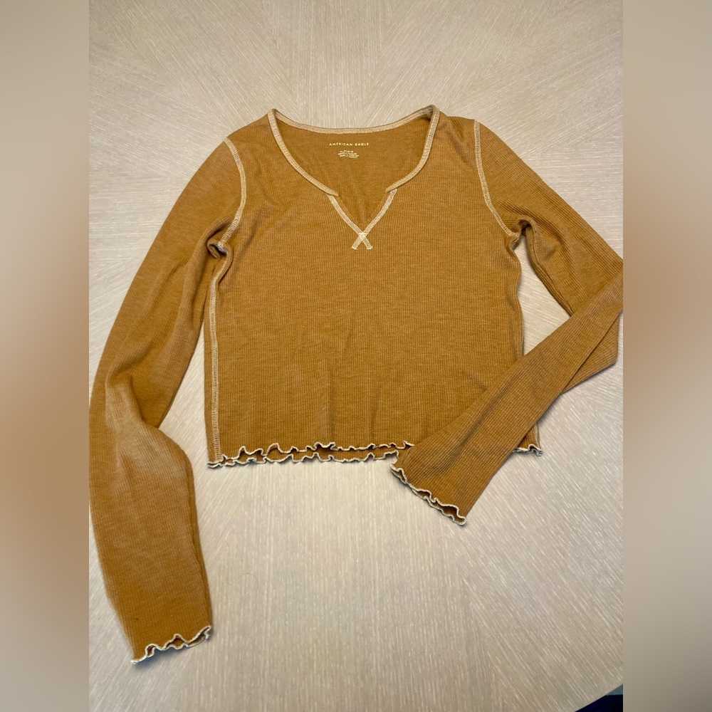 AE - cropped tee - golden yellow - long sleeve
